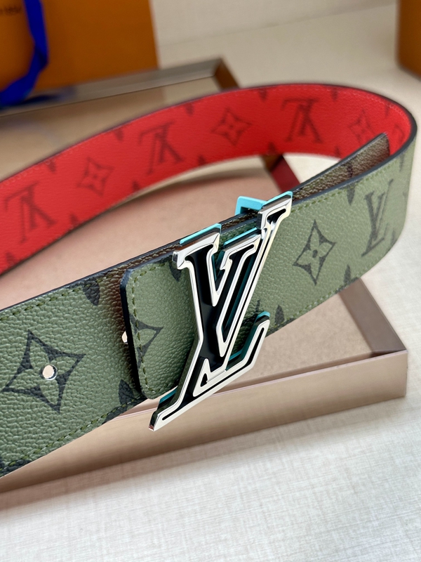 激安ルイヴィトンベルト背面デザイン